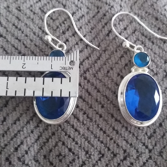 Sterling Silver Sapphire color Earrings - Picture 6 of 7